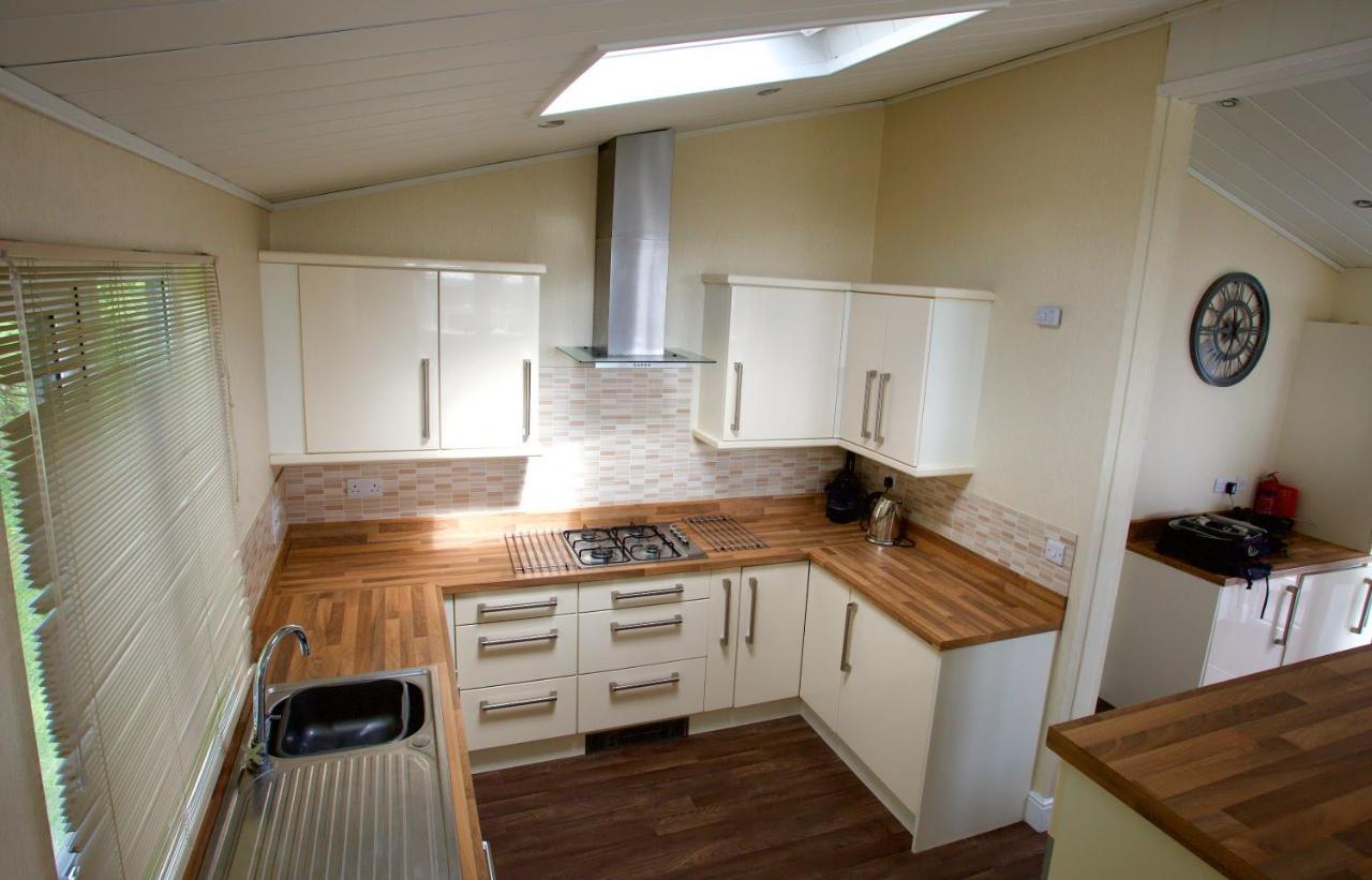 Lovely 3-Bed Cottage In Ely Exterior photo