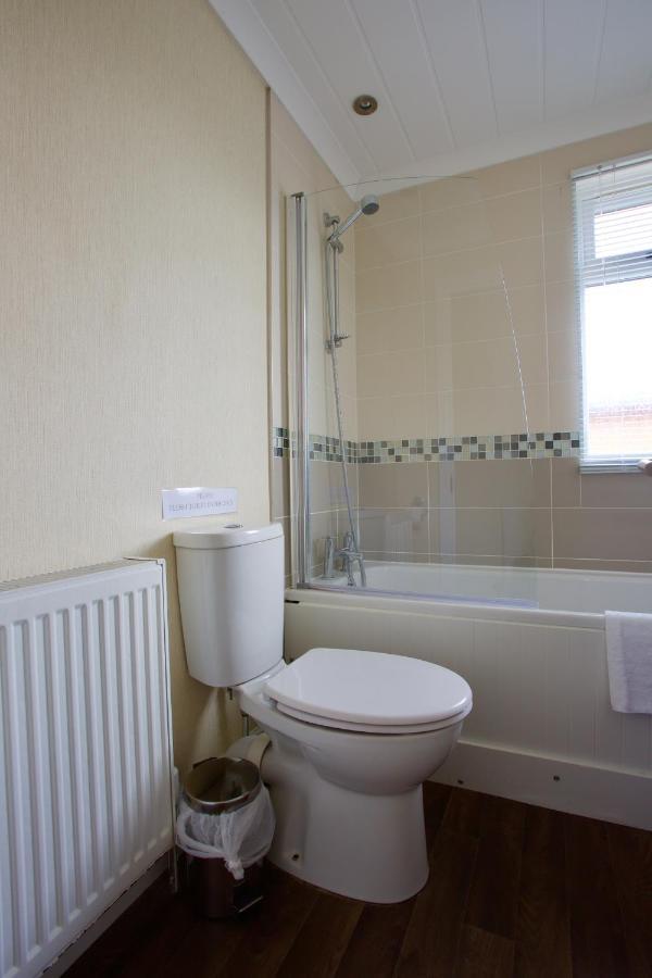 Lovely 3-Bed Cottage In Ely Exterior photo
